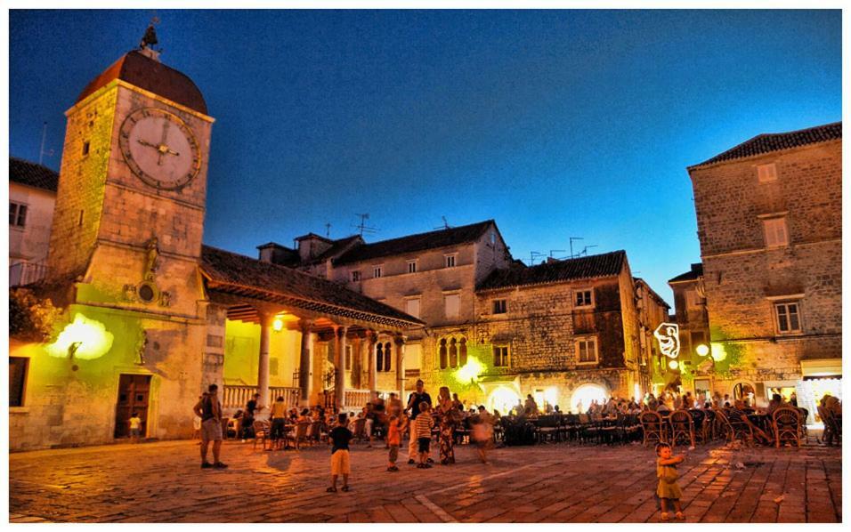 Apartments Naomi And Marsel Trogir Luaran gambar